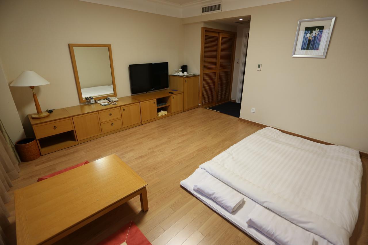Shangria Beach Tourist Hotel Мокпо Екстериор снимка